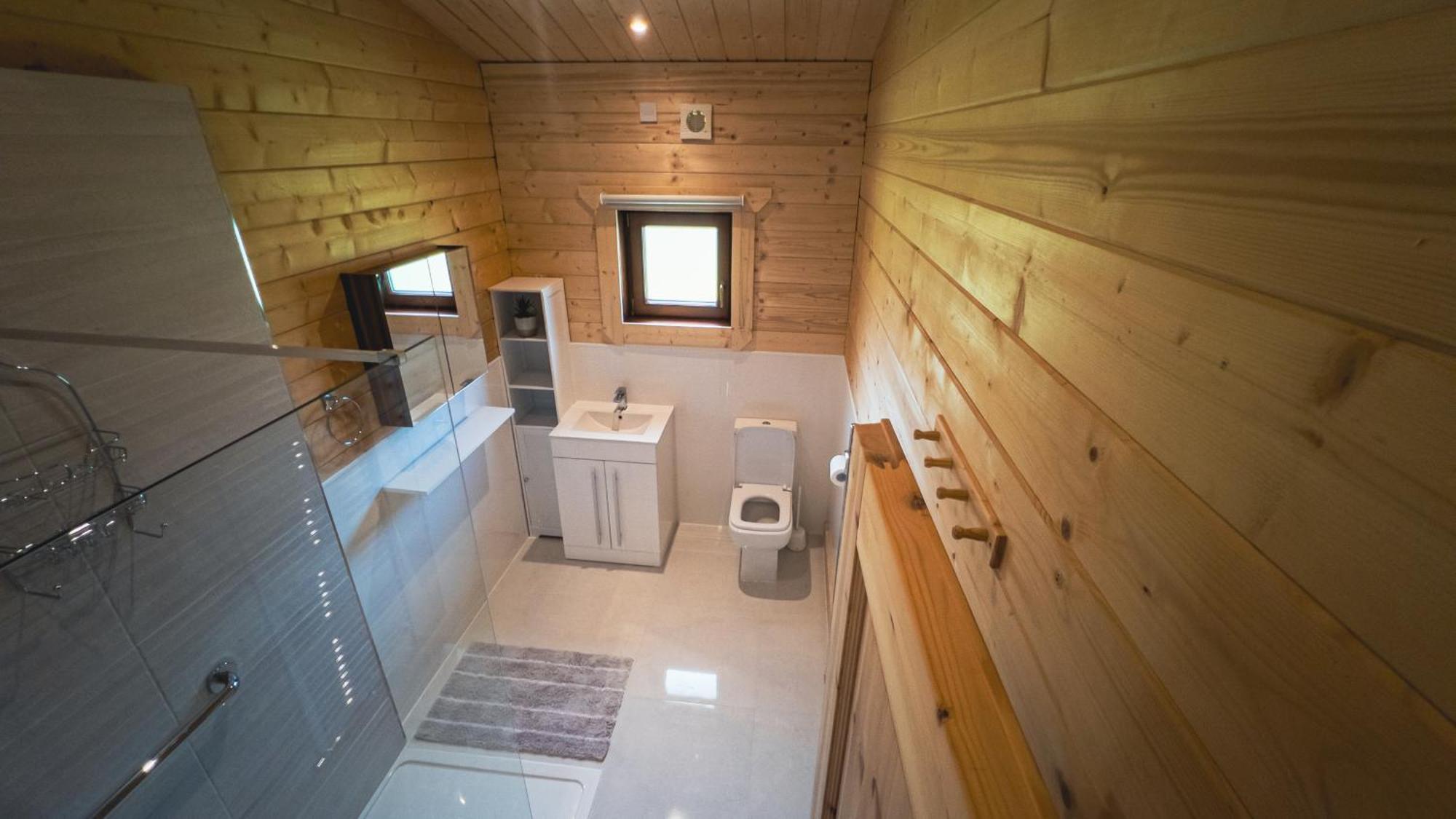 Sundance Lodge, Fantastic New Cabin With Hot Tub - Sleeps 6 - Largest In Felmoor Park Morpeth Szoba fotó