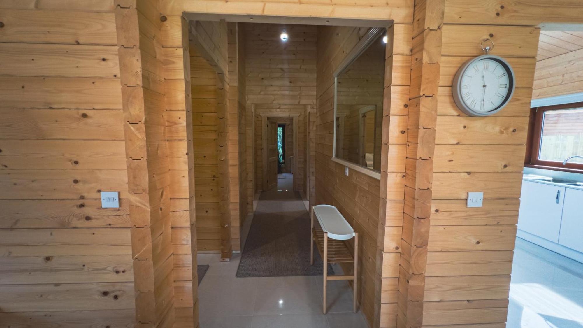 Sundance Lodge, Fantastic New Cabin With Hot Tub - Sleeps 6 - Largest In Felmoor Park Morpeth Szoba fotó
